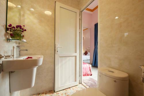 Hotel Lucky Budda Inn Villa