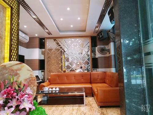 Oyo 1031 Le Yen Hotel