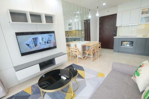 Bom Homes- Vinhomes D'capital- Service Apartment