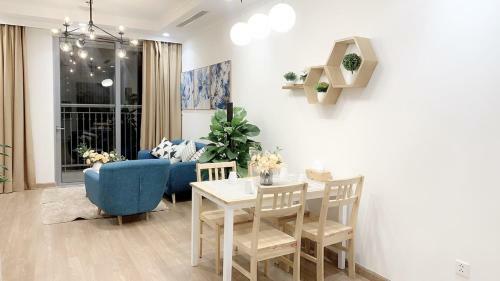 Bom Homes- Vinhomes Times City- Service Apartment
