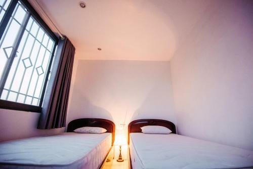 Hotel Kh�ch S?n Crowns Hm