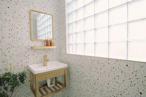 Jasmine Apartment