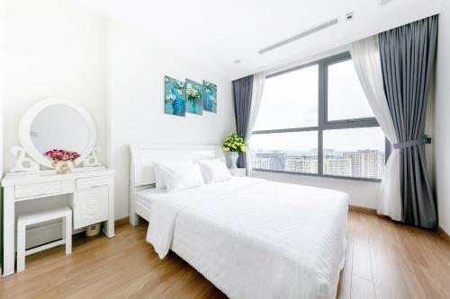 Times City Apartment 2br-p11