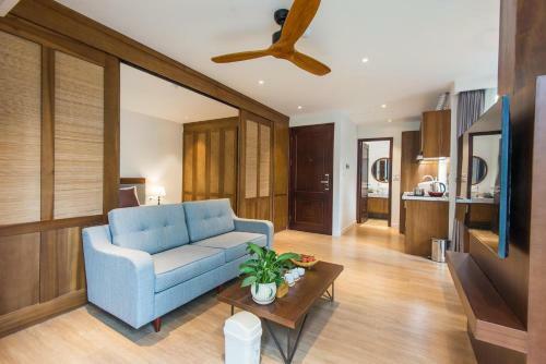 Lovely Apartment / Luxury / 81 Linh Lang