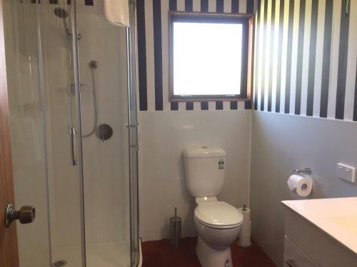 Ron And Tony's Bed & Breakfast