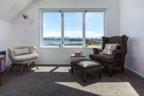 Sunset Sands - Light And Lofty, Seascape Views, Great For Families!