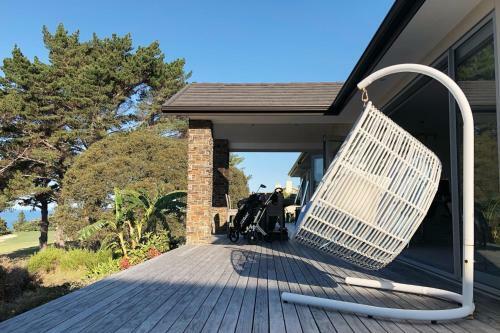 Deluxe Coastal Home & Award-winning Golf