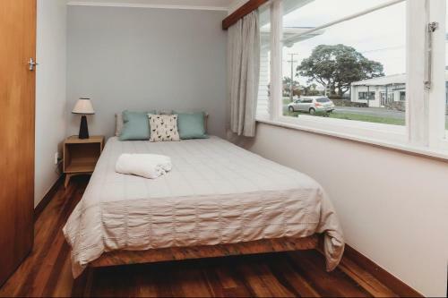 The Barefoot Bungalow - Opunake Beach