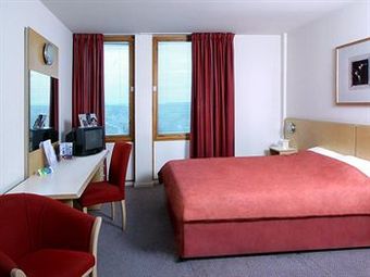 St Giles Heathrow A St Giles Classic Hotel