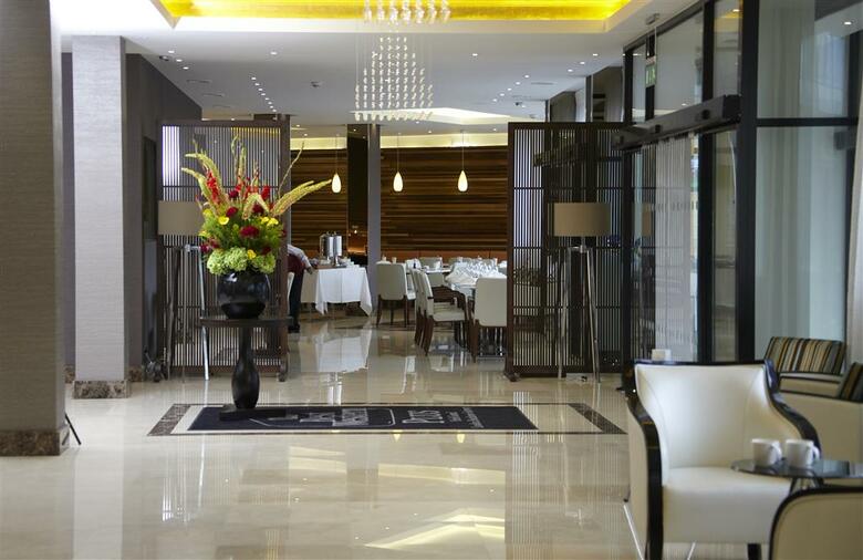 Hotel Park Grand London Heathrow