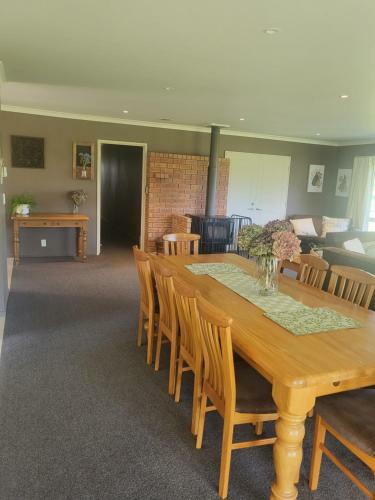 Misty Peaks Guesthouse