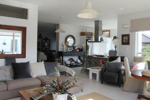 Beautiful Bungalow Cbd