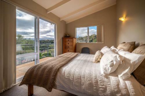 Scenic On Selwyn - Akaroa Holiday Home