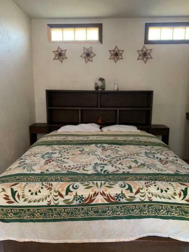 Hostal Habitaci�n Privada Con Balc�n - Bunker House
