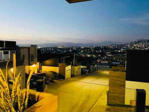 Hermosa Villa Llena de Vida Con Alberca Gym?