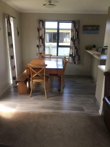 Terrific House On Totara Drive