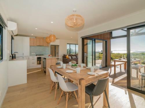 Opito Perfection - Opito Bay Holiday Home