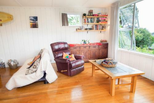 Nigel's Crib - Coopers Beach Holiday Home