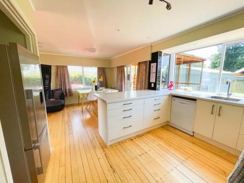 Cosy Family Home With A Sunny Deck