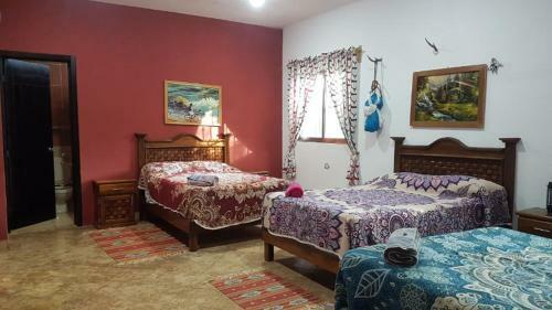 Hostal Finca Oz