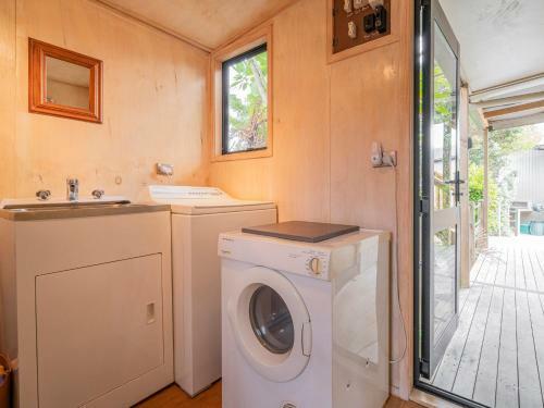 All Decked Out - Matarangi Holiday Home