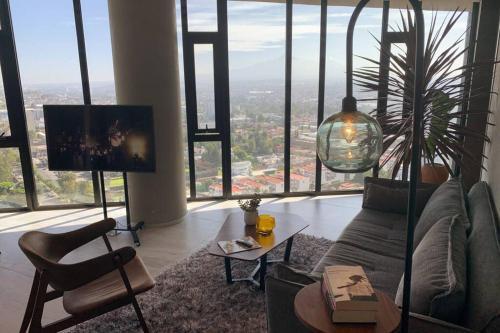 Apartamento Moderno Con Increibles Vistas A Los Volcanes.