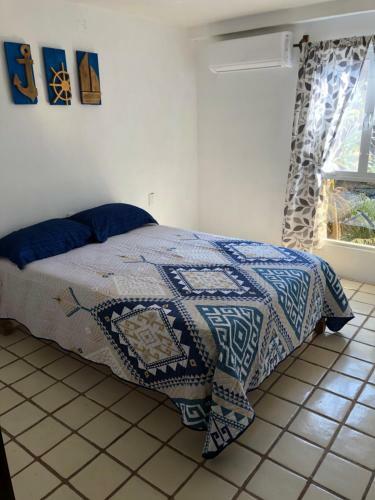 A Cozy Small Apartment! Location, Location!