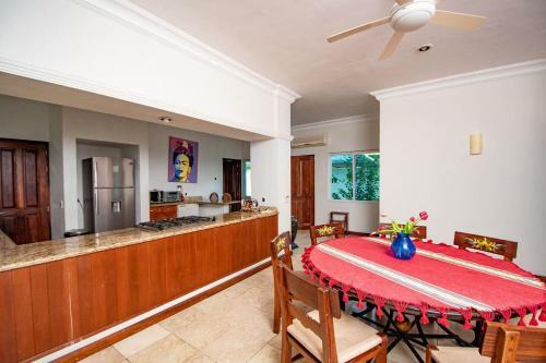 Casa Cantera Mansion de Lujo En Ixtapa