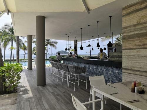 Apartamento Beachfront Peninsula Ixtapa