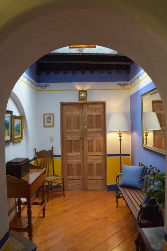 Posada Sanbernab� Tres