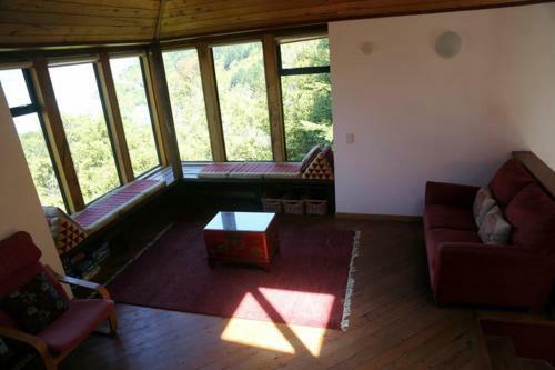 Peaceful - Great Views - Red House
