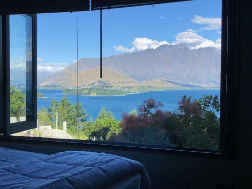Crows Nest - Queenstown Holiday Home