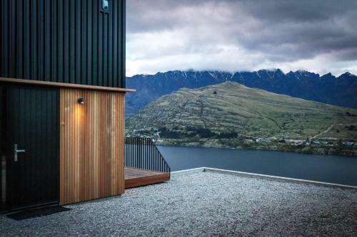 Award Winning Architecturally Designed Pad
