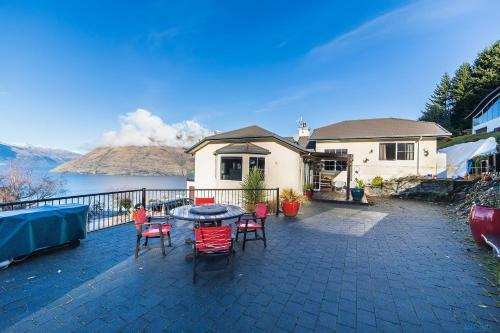 Awesomely Wakatipu Queenstown Home