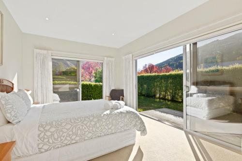 Coronet Views