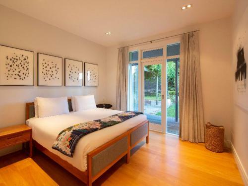 Villa The Point