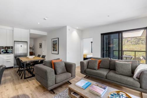 Riverview Penthouse - Apartment 19