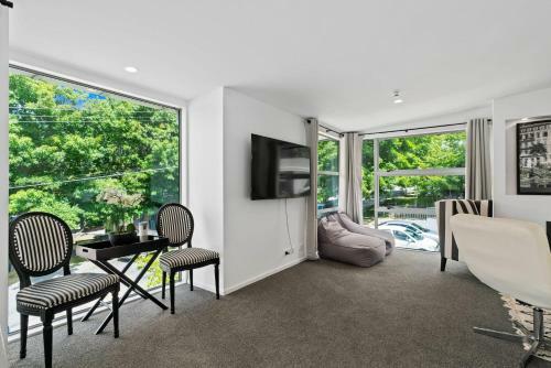Central Queenstown Luxury