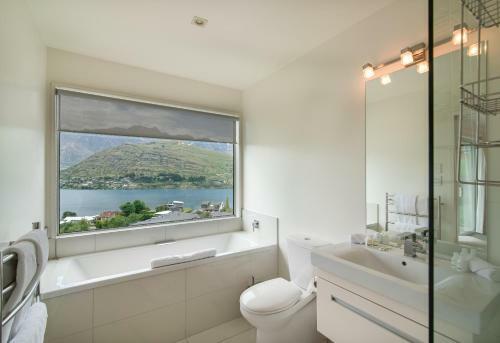 Highview Retreat