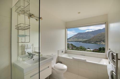 Highview Retreat