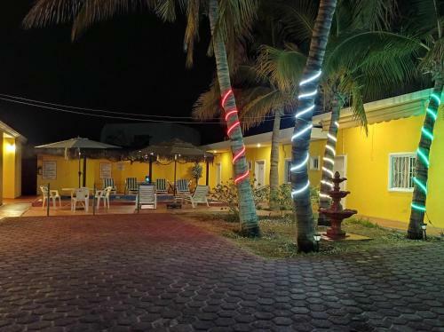 Hotel Marina Del Sol