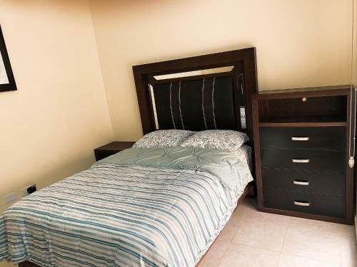Casa Azul 3 Dormitorios 6 Personas