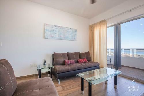 7th-floor Condo With Incredible Ocean View & 2 Pools Onsite