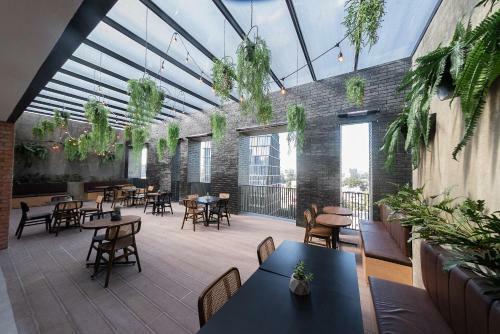 Fulton Business Luxury Hotel