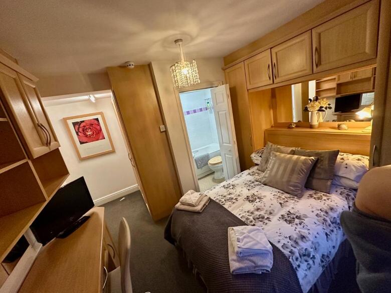 Bed & Breakfast Station Approach