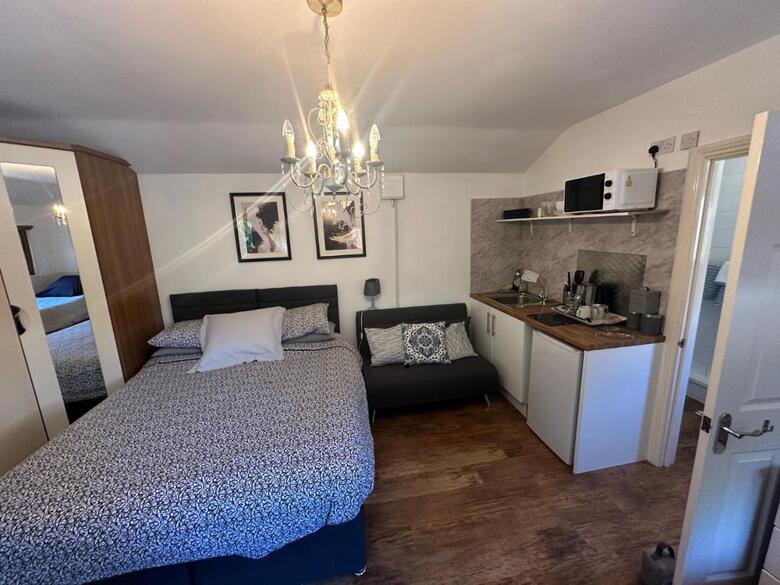 Bed & Breakfast Station Approach