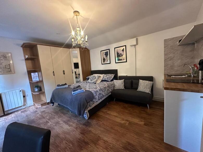 Bed & Breakfast Station Approach