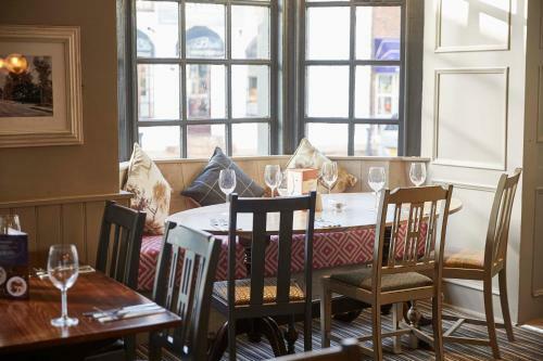 The Greswolde Arms Hotel By Good Night Inns