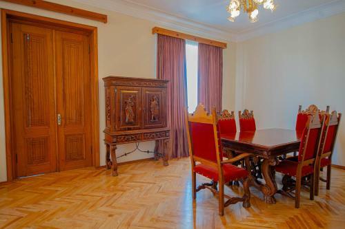 Hostal Guest House "old House"