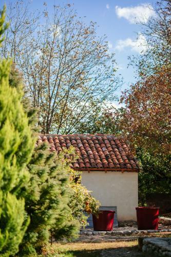 Hostal Casa Akacia